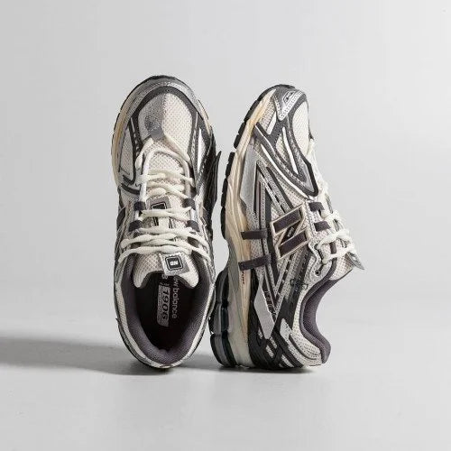 New Balance 1906A Silver Metallic