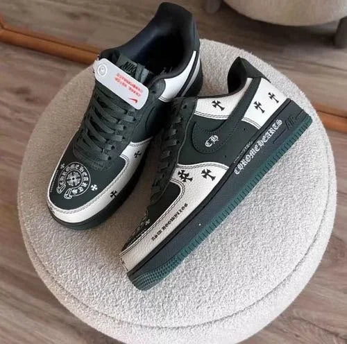 Nikee Air Force 1 Low Chrome Heart