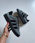 Adidass campus 00s carbon black